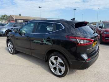 Used Nissan Qashqai 2018 for sale - 74696428: Photo