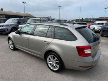 Used Skoda Octavia 2018 for sale - 75336225: Photo