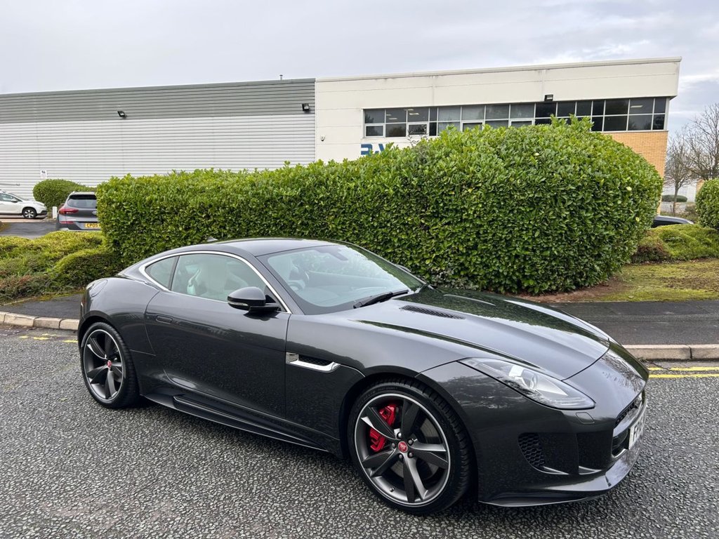 Used Jaguar F-Type 2016 for sale - 76665618: Photo 2