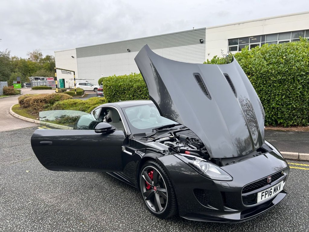 Used Jaguar F-Type 2016 for sale - 76665618: Photo 21