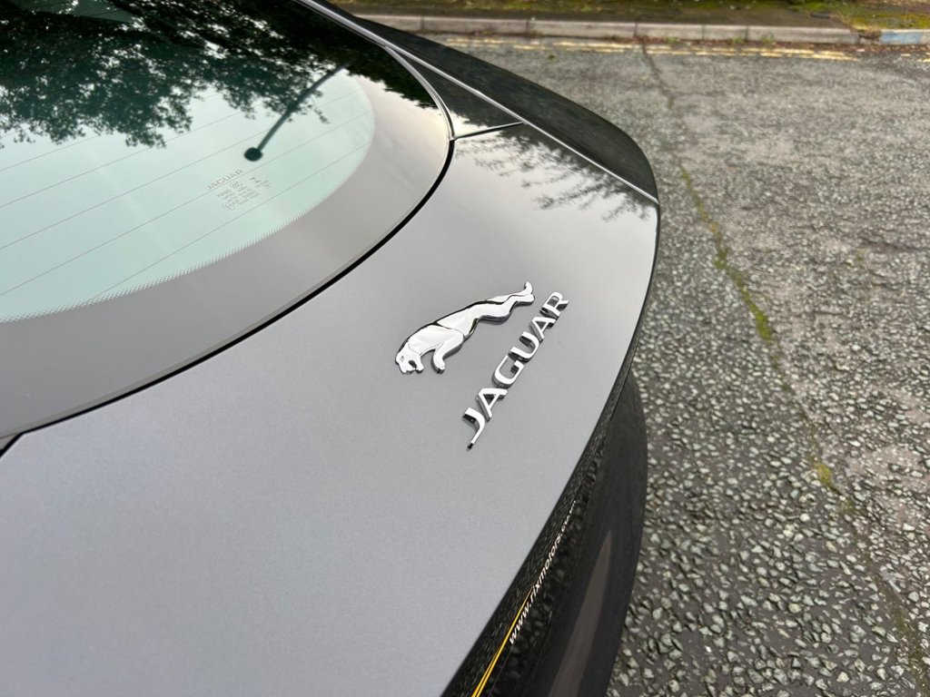 Used Jaguar F-Type 2016 for sale - 76665618: Photo 31