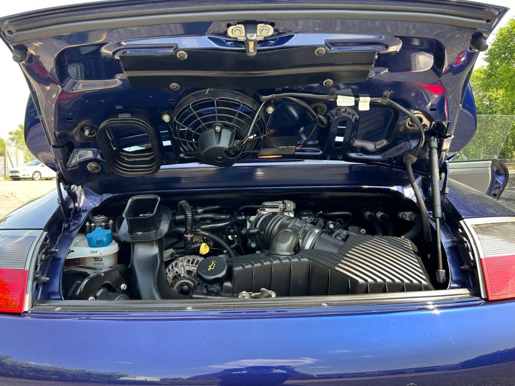 Used Porsche 911 2002 for sale - 76279741: Photo 16