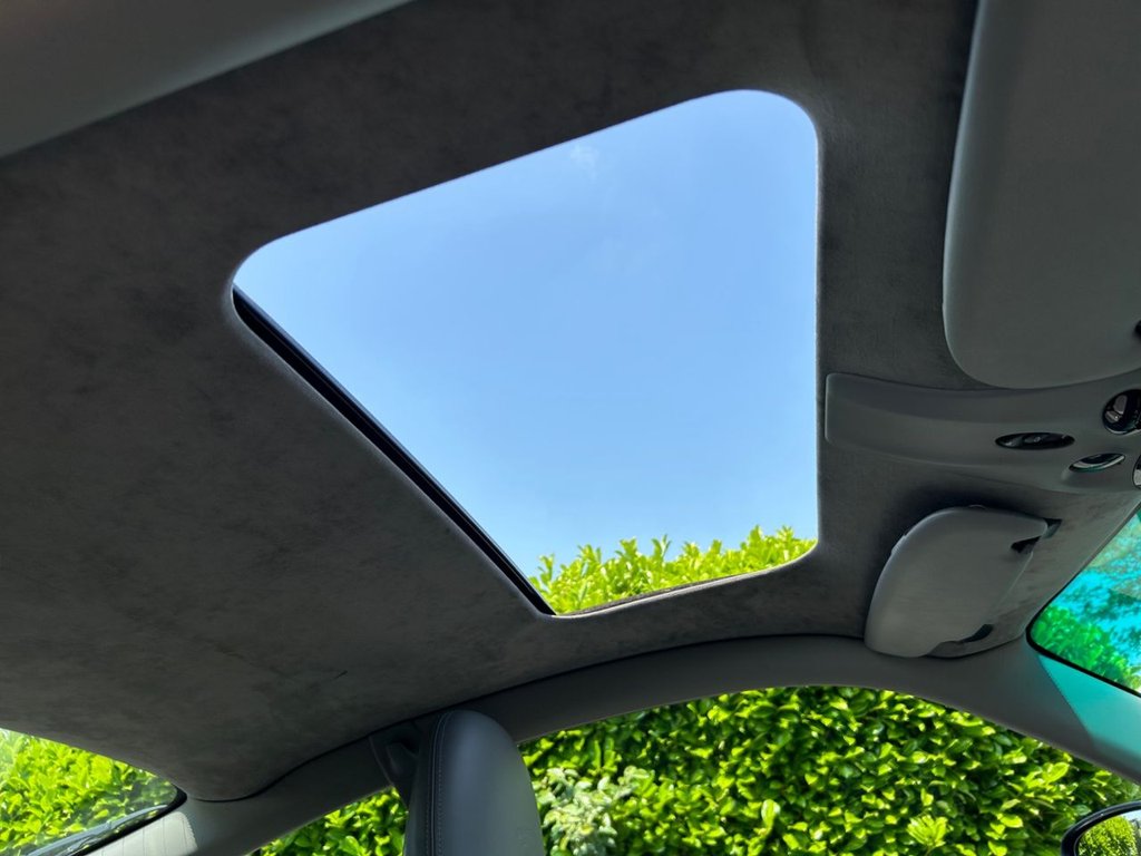 Used Porsche 911 2002 for sale - 76279741: Photo 20