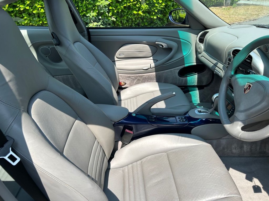 Used Porsche 911 2002 for sale - 76279741: Photo 22