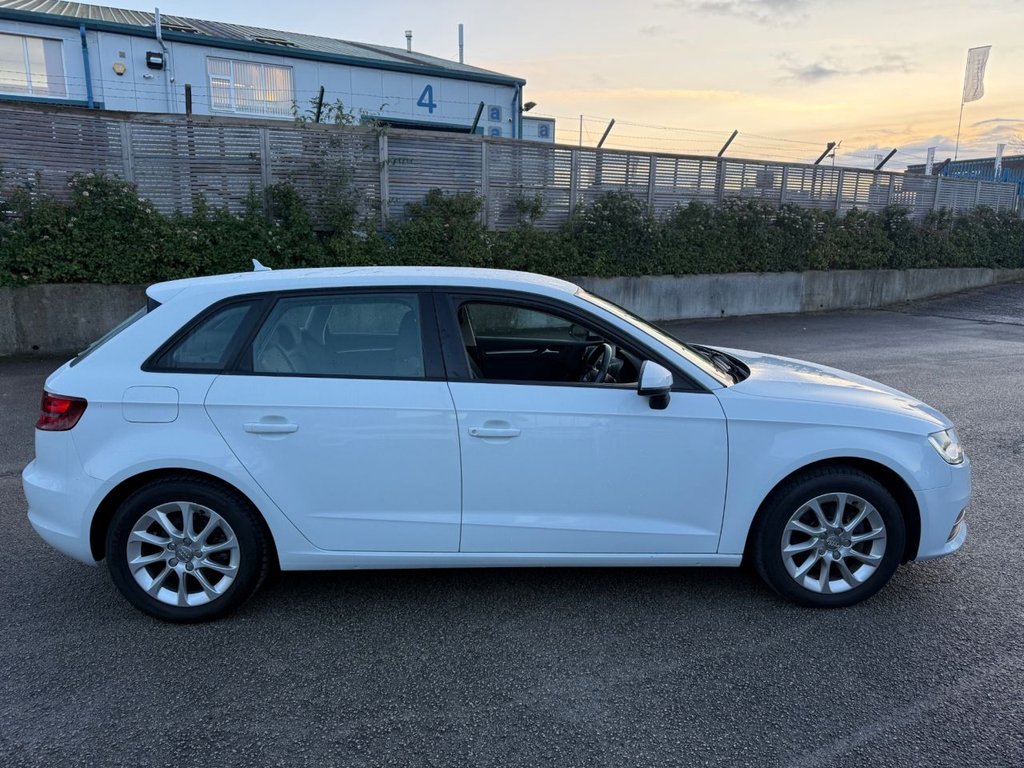 Used Audi A3 2014 for sale - 76909900: Photo 10