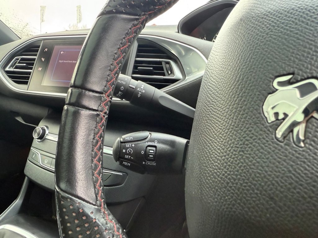 Used Peugeot 308 SW 2017 for sale - 76323407: Photo 16