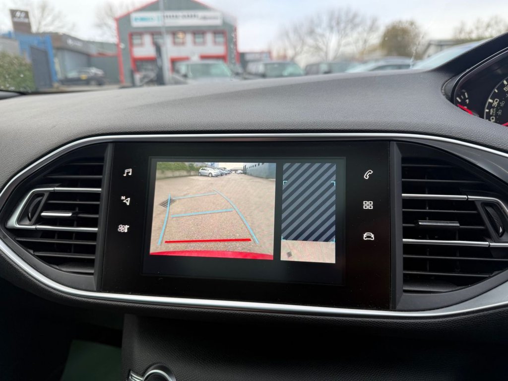 Used Peugeot 308 SW 2017 for sale - 76323407: Photo 21