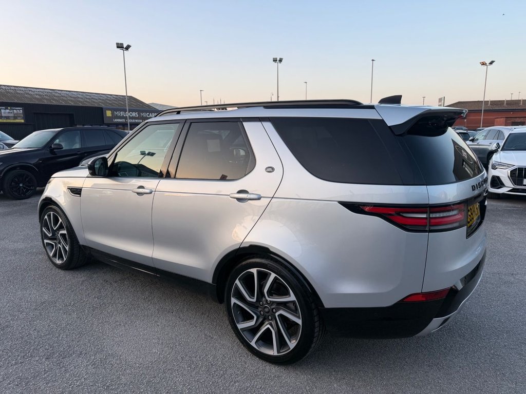 Used Land Rover Discovery 5 2019 for sale - 77991049: Photo 4
