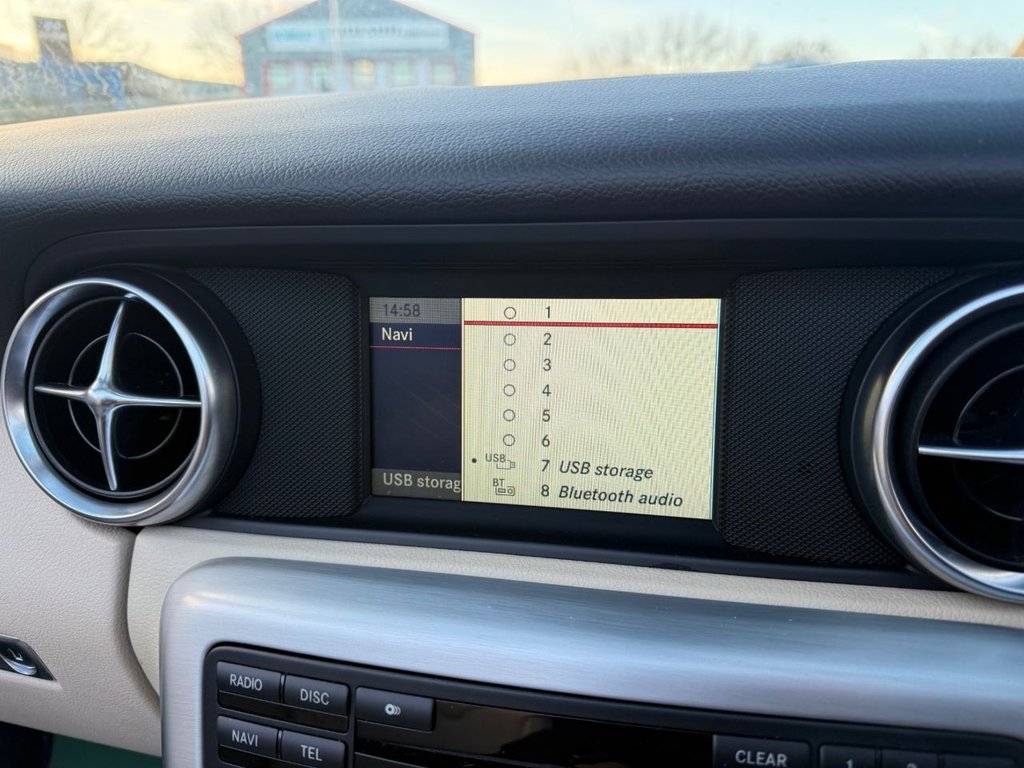 Used Mercedes-Benz SLK 2015 for sale - 76784009: Photo 24