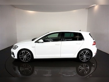 Used Volkswagen Golf 2018 for sale - 75111224: Photo