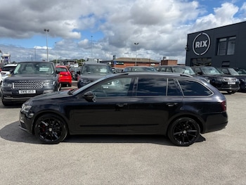 Used Skoda Octavia 2017 for sale - 79334595: Photo