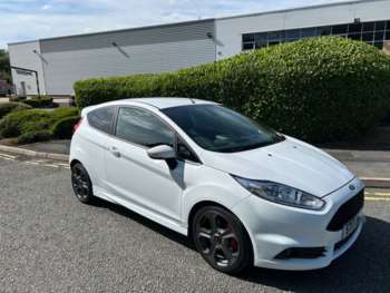 Used Ford Fiesta 2017 for sale - 75181139: Photo