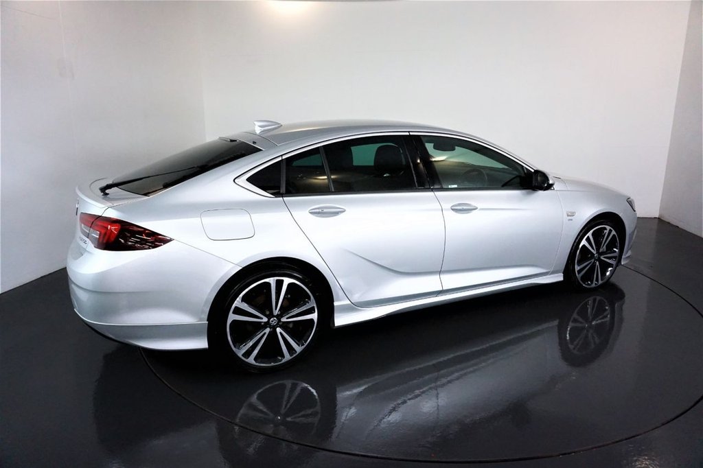 Used Vauxhall Insignia 2017 for sale - 77765652: Photo 10