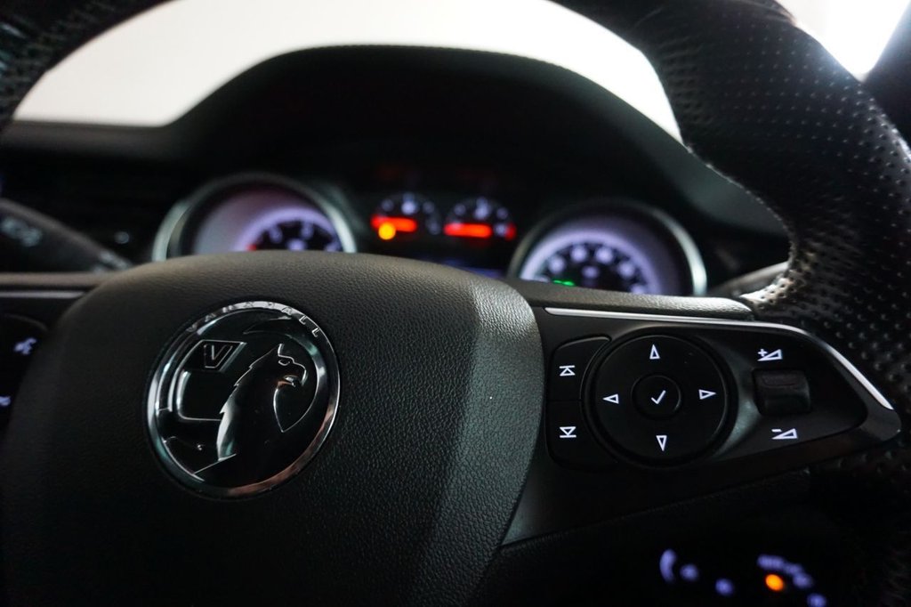 Used Vauxhall Insignia 2017 for sale - 77765652: Photo 31