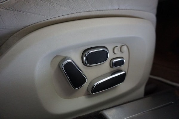 Used Jaguar XJ 2011 for sale - 76223462: Photo 24