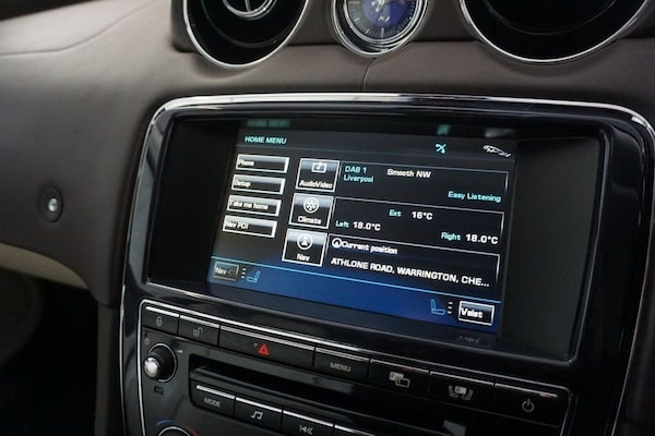 Used Jaguar XJ 2011 for sale - 76223462: Photo 31