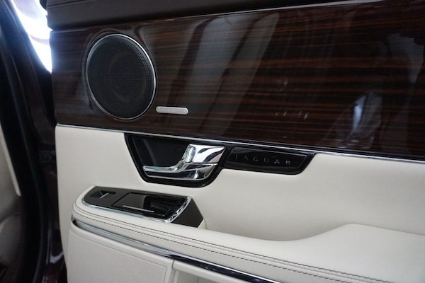 Used Jaguar XJ 2011 for sale - 76223462: Photo 44