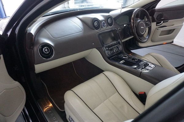 Used Jaguar XJ 2011 for sale - 76223462: Photo 48