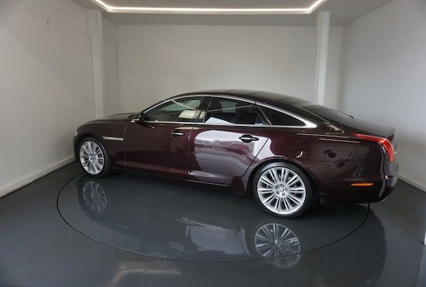 Used Jaguar XJ 2011 for sale - 76223462: Photo 5