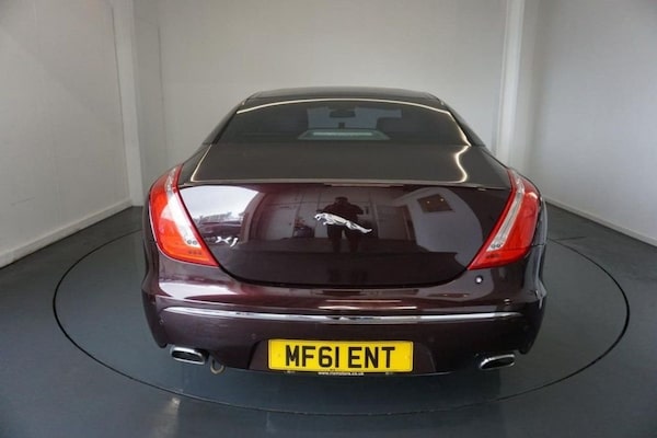 Used Jaguar XJ 2011 for sale - 76223462: Photo 8