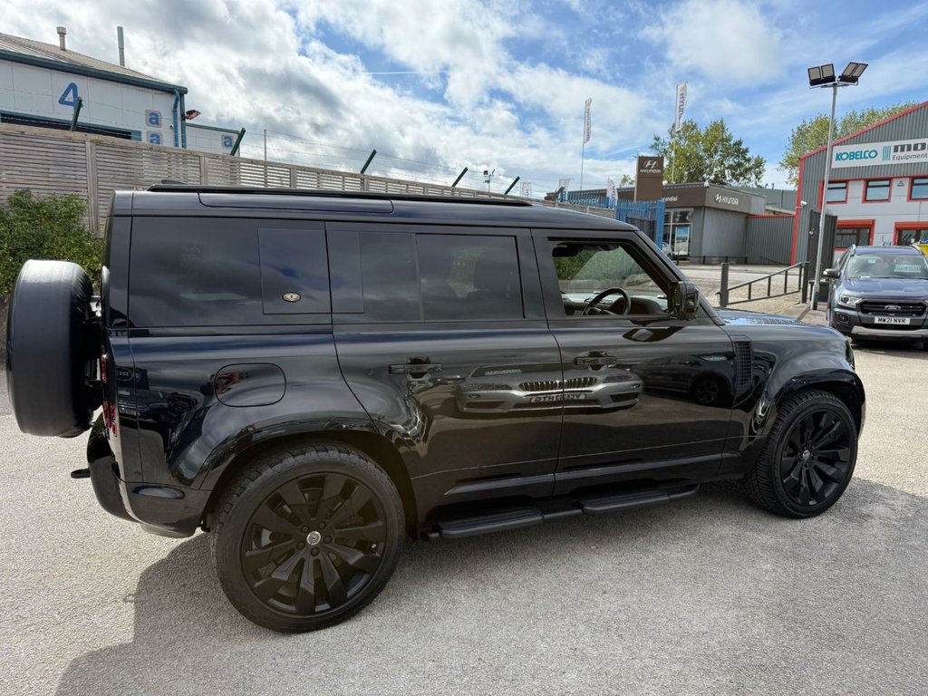 Used Land Rover Defender 2022 for sale - 75937629: Photo 10