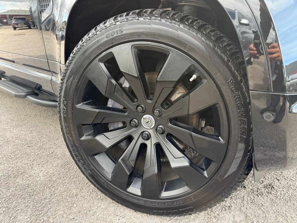 Used Land Rover Defender 2022 for sale - 75937629: Photo 15