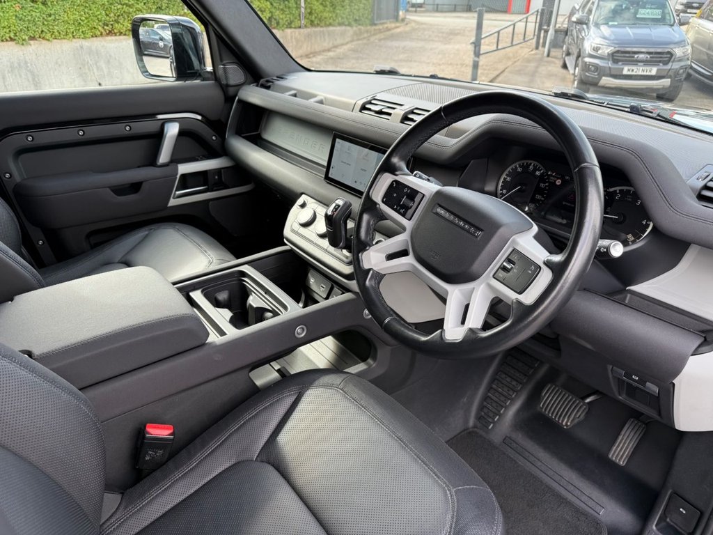 Used Land Rover Defender 2022 for sale - 75937629: Photo 17