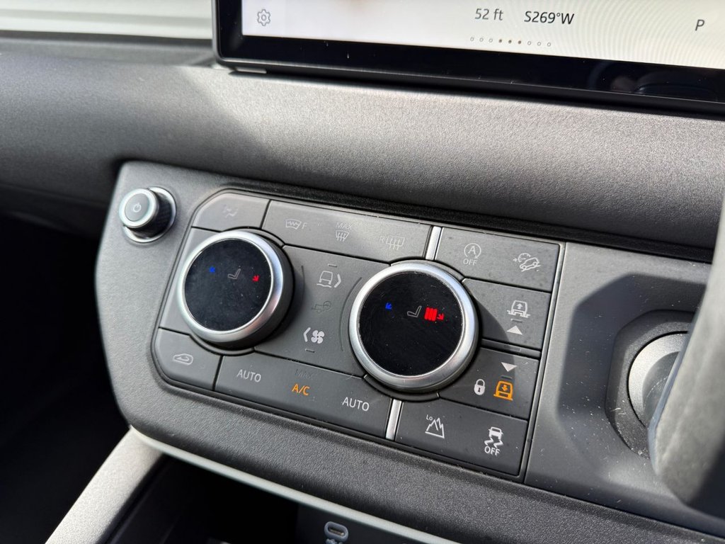 Used Land Rover Defender 2022 for sale - 75937629: Photo 29