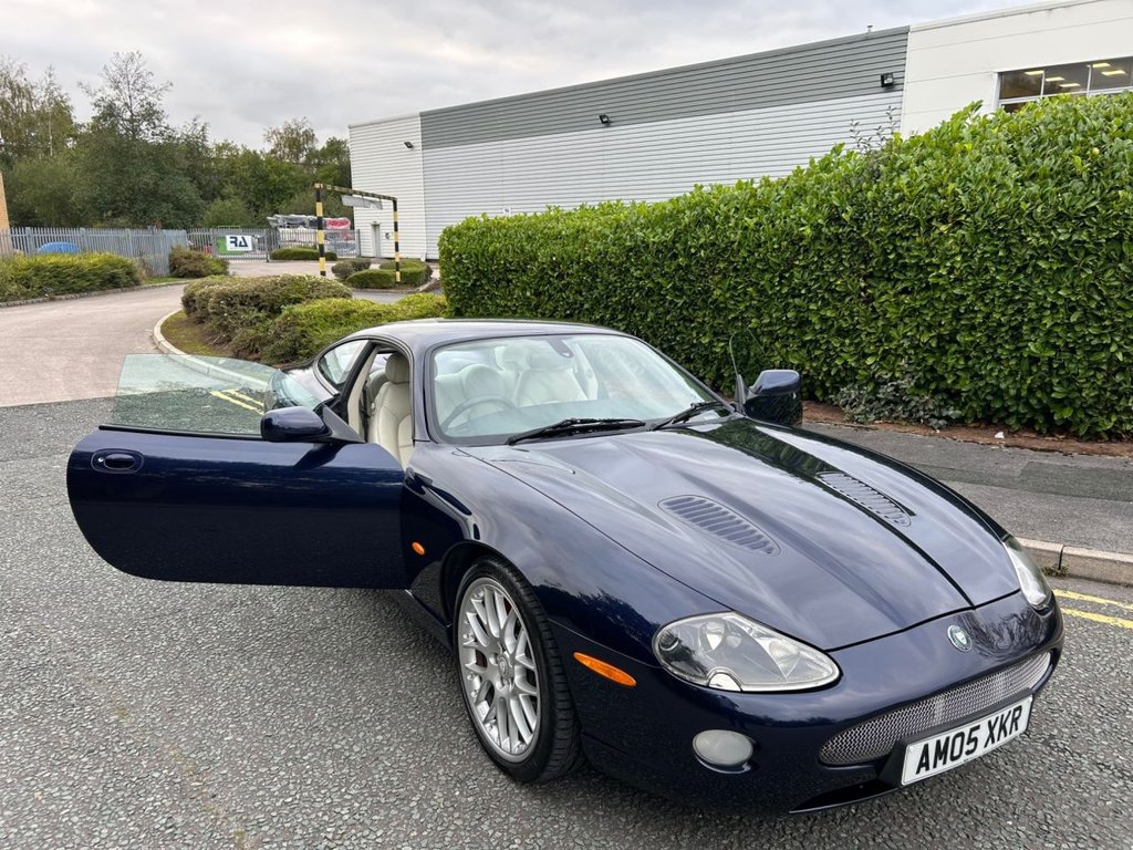 Used Jaguar XKR 2005 for sale - 76323054: Photo 17