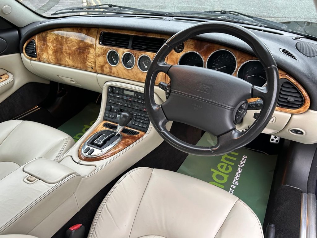 Used Jaguar XKR 2005 for sale - 76323054: Photo 24