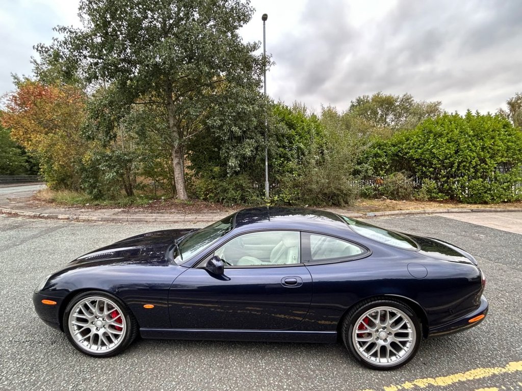 Used Jaguar XKR 2005 for sale - 76323054: Photo 7