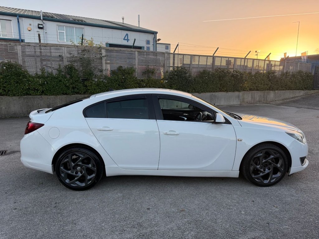 Used Vauxhall Insignia 2015 for sale - 76454259: Photo 10