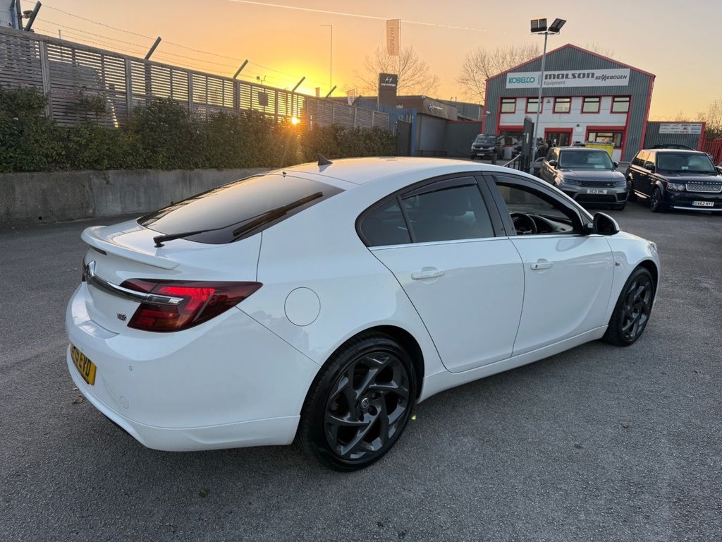 Used Vauxhall Insignia 2015 for sale - 76454259: Photo 9