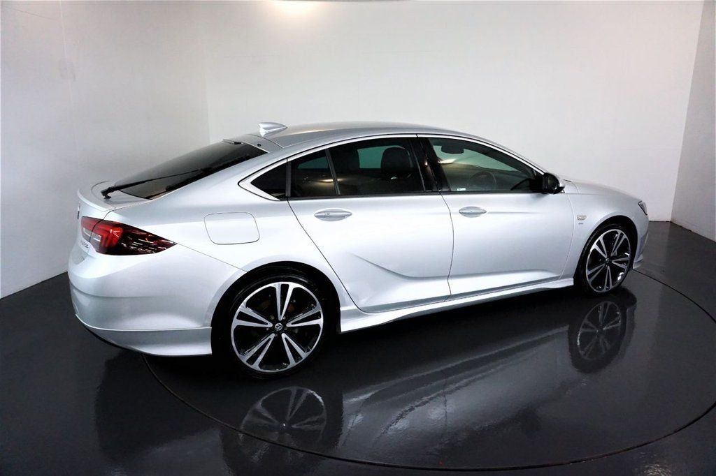 Used Vauxhall Insignia 2017 for sale - 76375894: Photo 10
