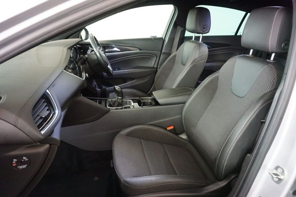 Used Vauxhall Insignia 2017 for sale - 76375894: Photo 17