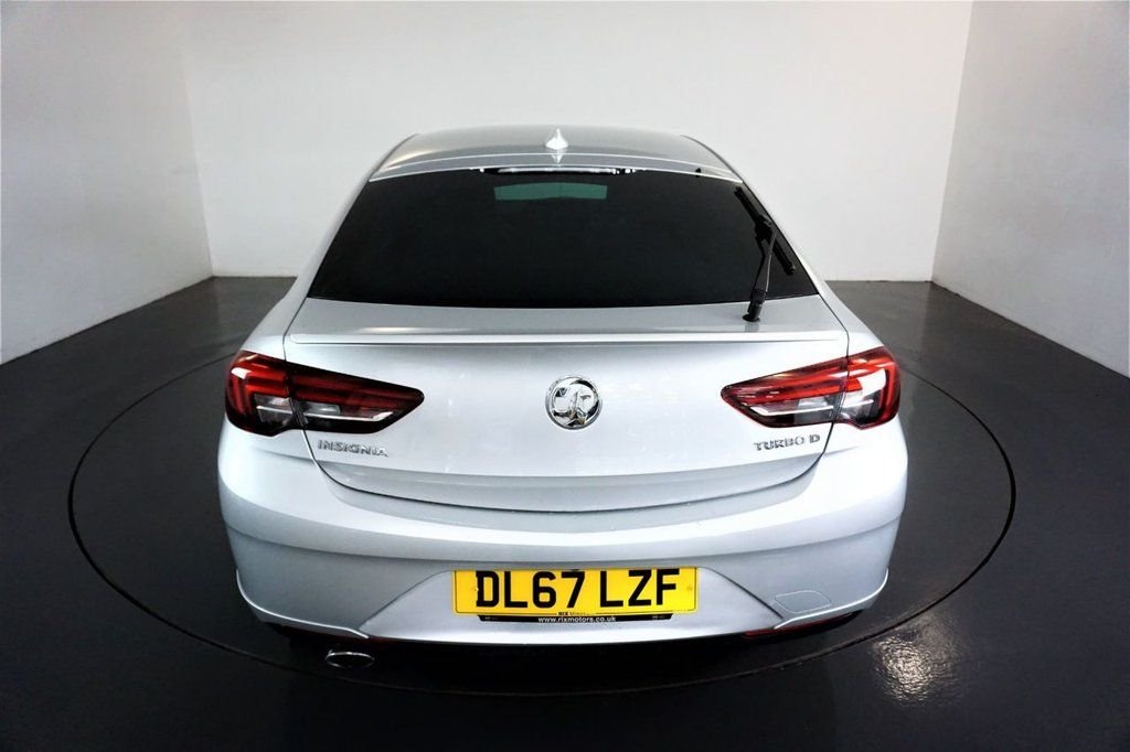 Used Vauxhall Insignia 2017 for sale - 76375894: Photo 7