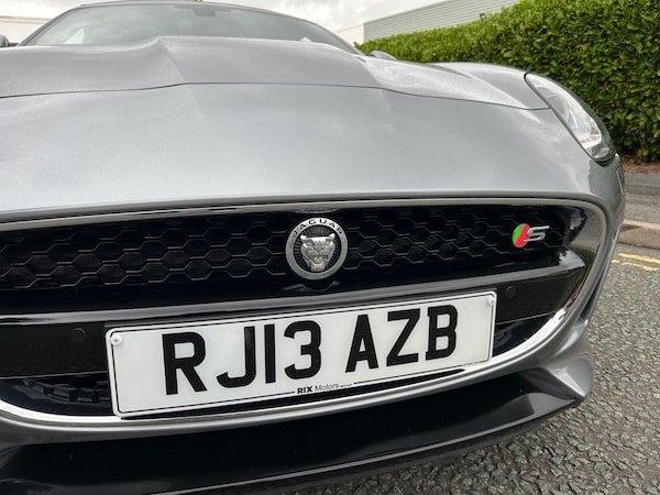Used Jaguar F-Type 2013 for sale - 75307185: Photo 10