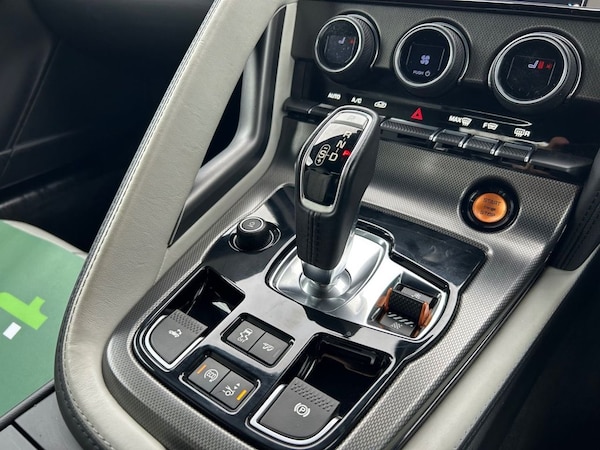Used Jaguar F-Type 2013 for sale - 75307185: Photo 32