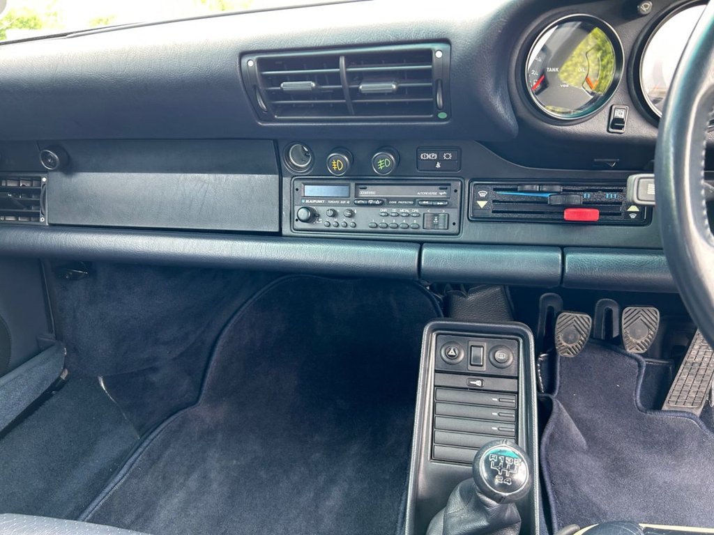 Used Porsche 911 1988 for sale - 76841097: Photo 29