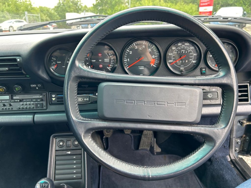 Used Porsche 911 1988 for sale - 76841097: Photo 31