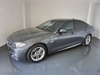 Used BMW 5 Series 2015 for sale - 76092622: Photo
