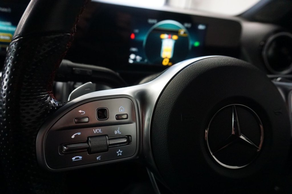 Used Mercedes-Benz GLB 2021 for sale - 76632114: Photo 33