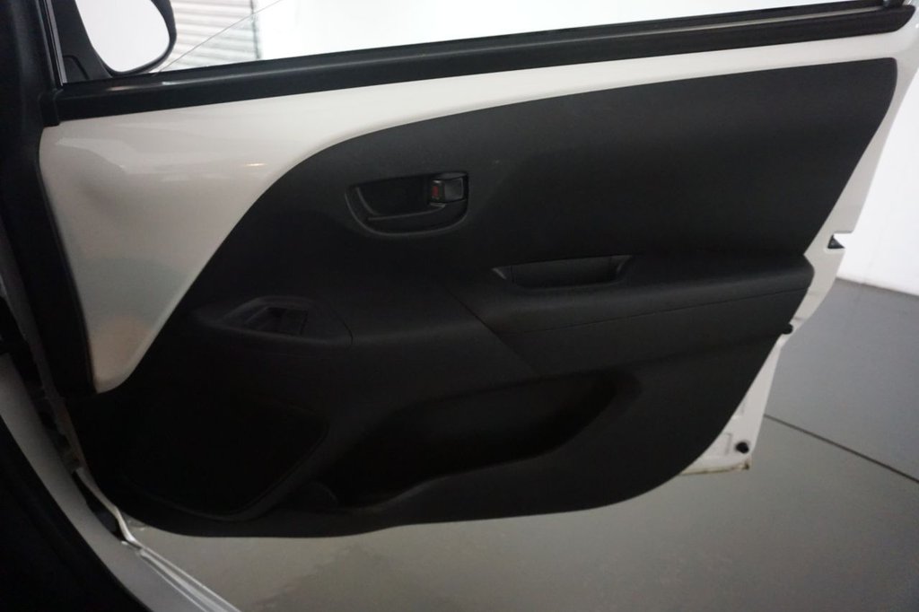 Used Toyota AYGO 2015 for sale - 77027012: Photo 18