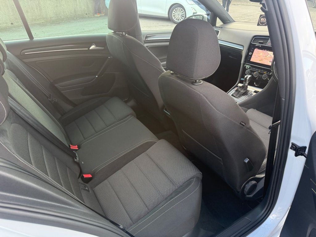 Used Volkswagen Golf 2018 for sale - 76986429: Photo 31