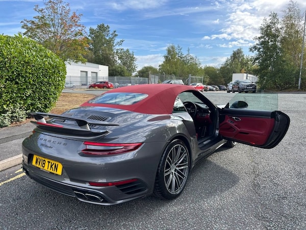 Used Porsche 911 2018 for sale - 75573873: Photo 14