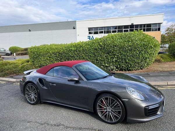 Used Porsche 911 2018 for sale - 75573873: Photo 2