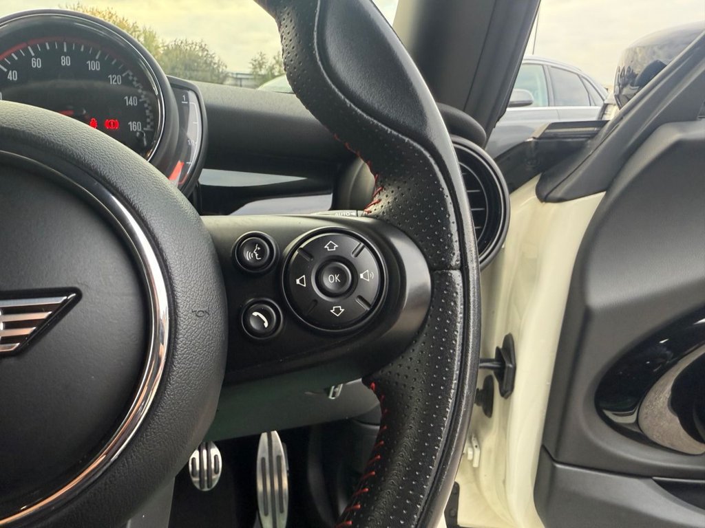 Used MINI Hatch 2019 for sale - 76203436: Photo 18