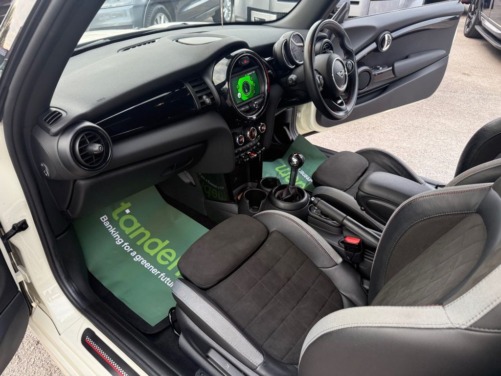 Used MINI Hatch 2019 for sale - 76203436: Photo 30