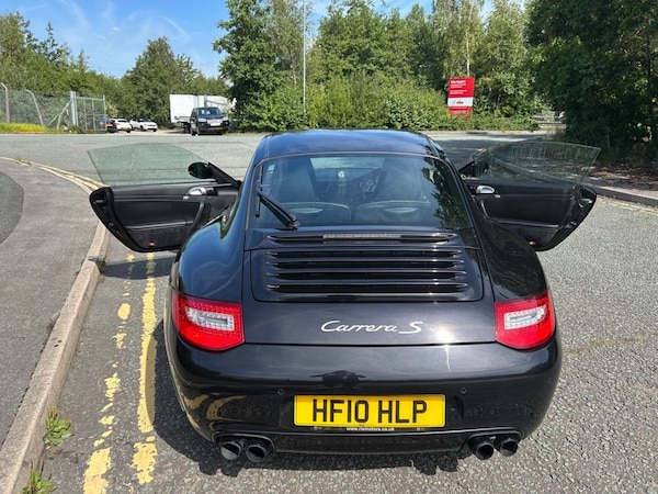 Used Porsche 911 2010 for sale - 74884582: Photo 16