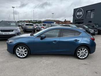 Used Mazda Mazda3 2017 for sale - 75052565: Photo